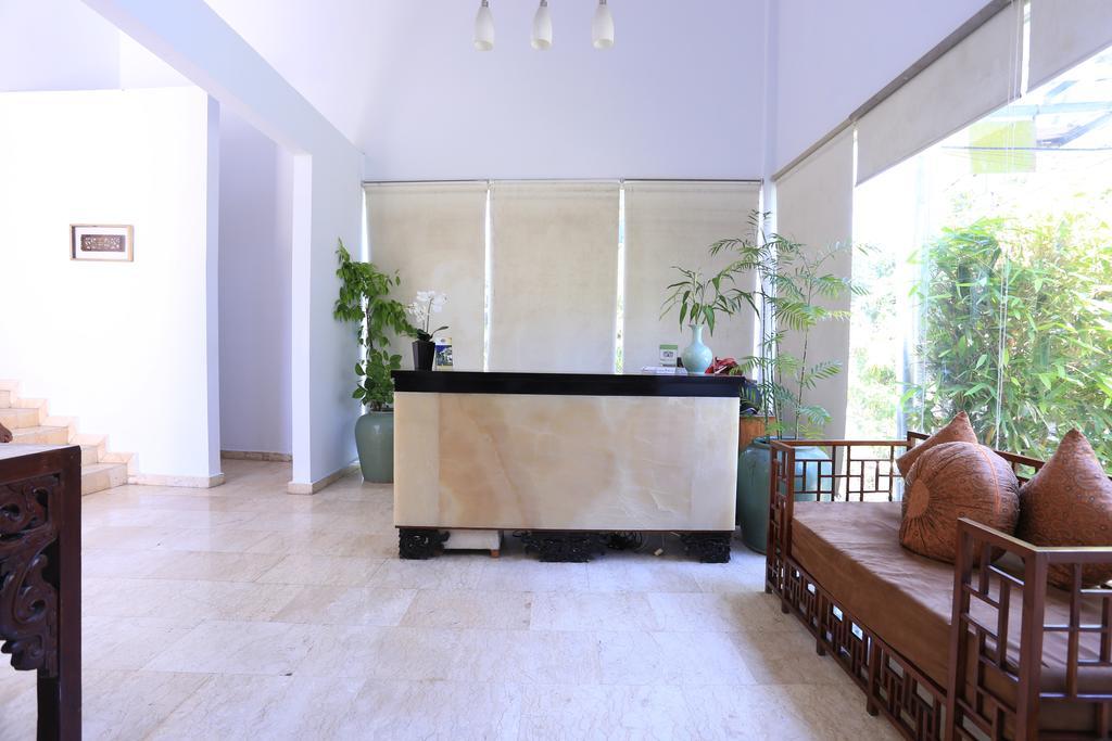 Reddoorz @ Umalas Seminyak  Exterior photo