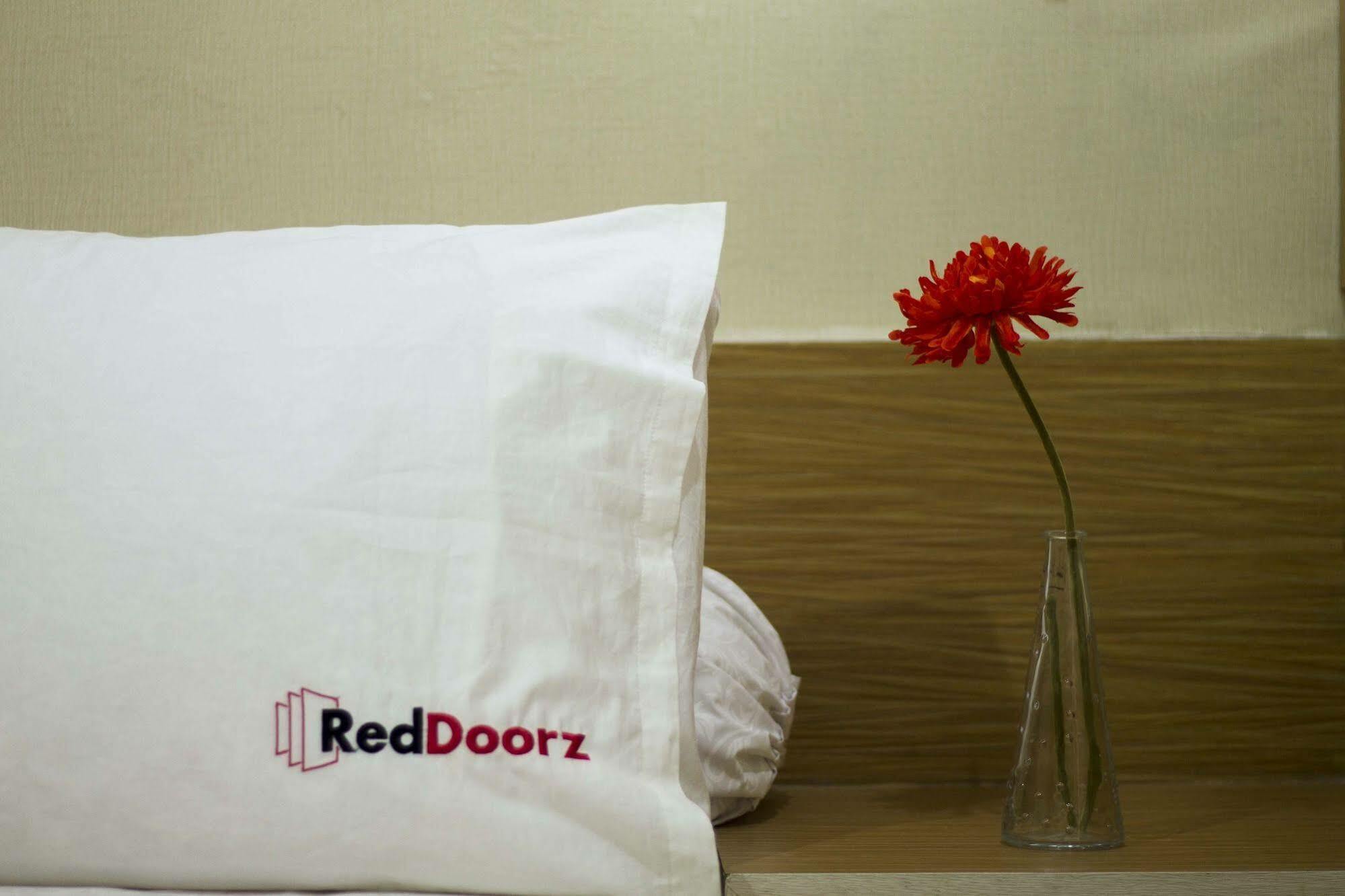 Reddoorz @ Umalas Seminyak  Exterior photo